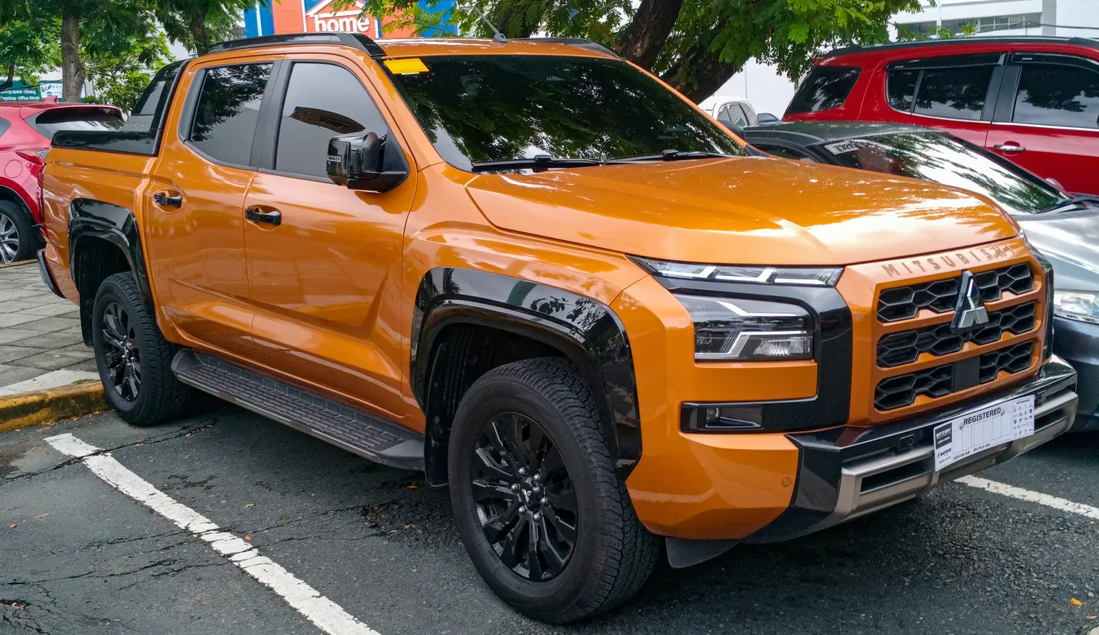 Mitsubishi Triton