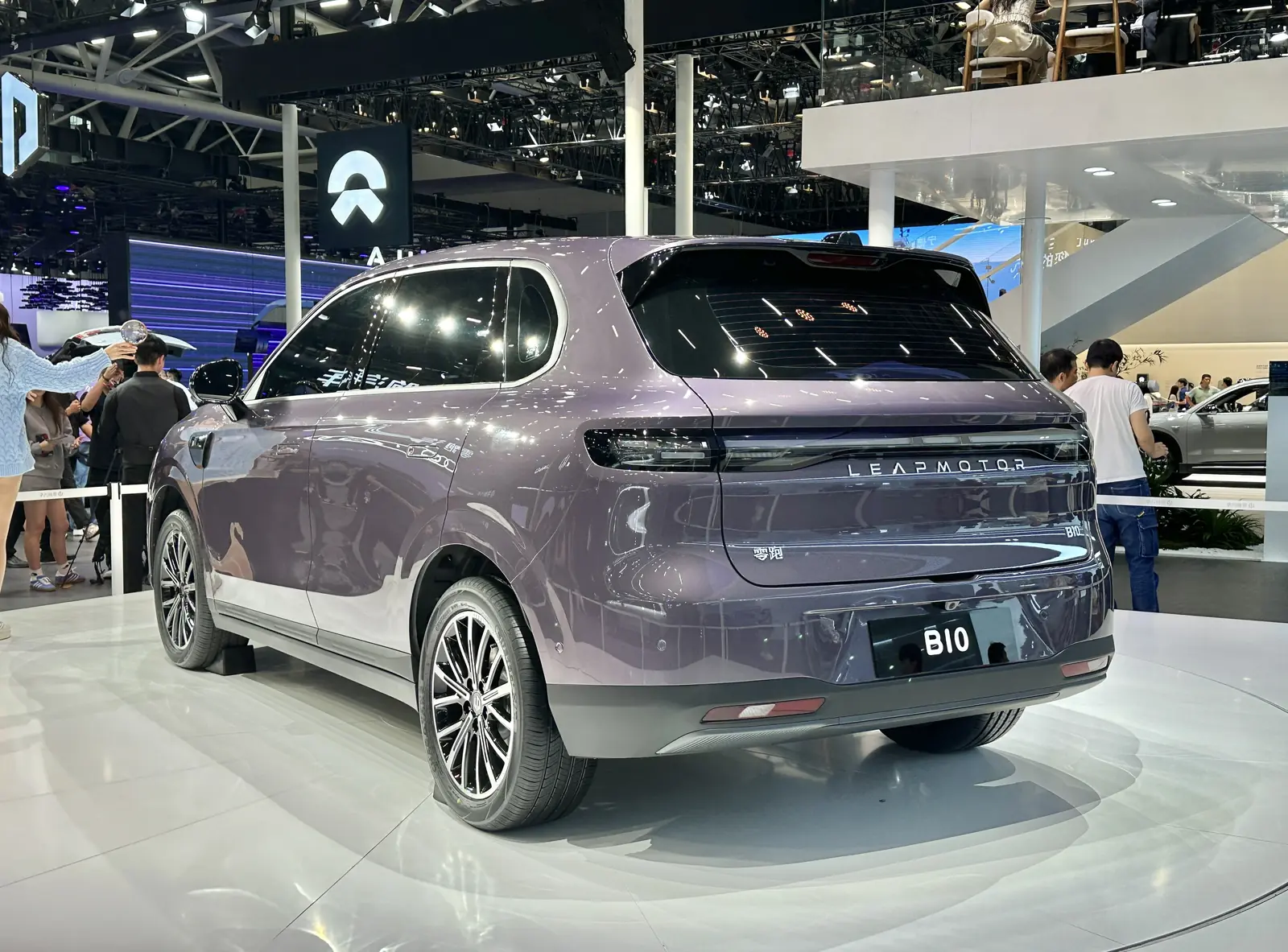 Leapmotor B10